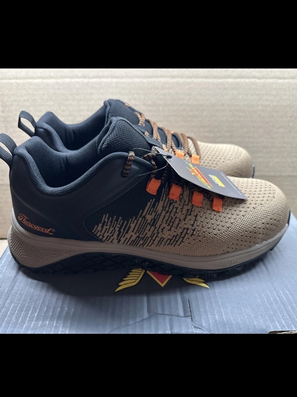 THOROGOOD-NEW- Composite Toe-Men's Casual Knit Sneakers in Tan and Black